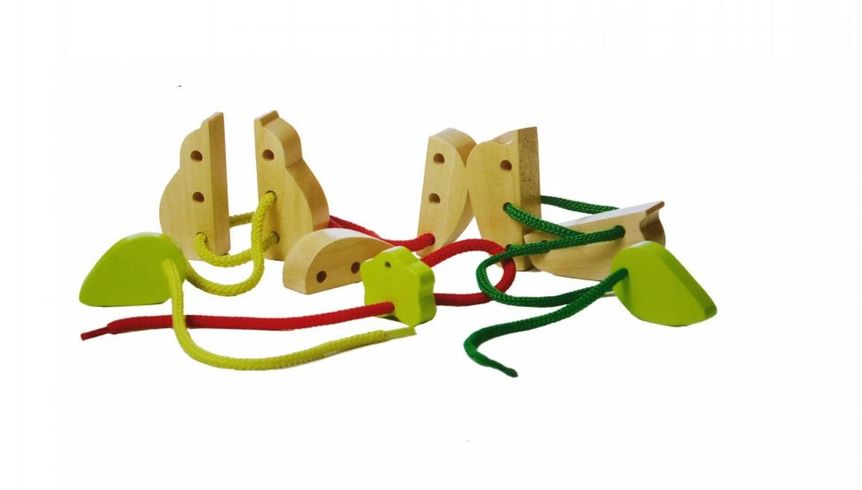 Деревянная игрушка Cubika развивающая игра-шнуровка Фрукты (14811)