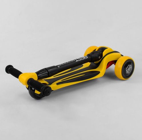 Самокат детский Best Scooter MAXI желтый (S-4788)
