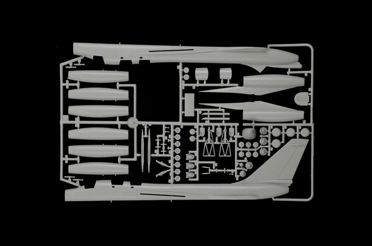 Сборная модель ITALERI Бомбардировщик B-58 HUSTLER 1:72 (IT1142)