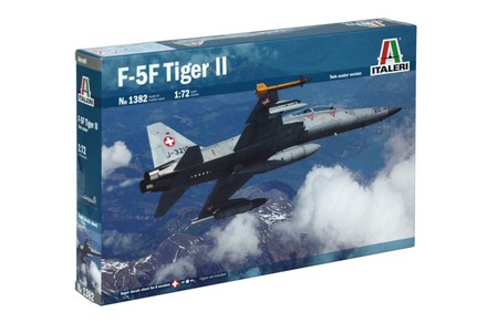 Збірна модель ITALERI Винищувач F-5F TIGER 1:72 (IT1382)