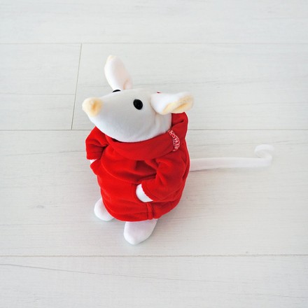 М'яка іграшка Kidsqo Мишеня Скіппі 15cм білий з червоним (KD176)