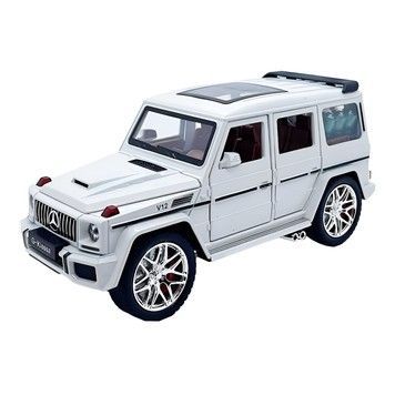 Колекційна моделька АвтоСвіт 1:24 Mercedes-Benz G63 металева взаємодіючі елементи кузова біла (AP-1834WT)